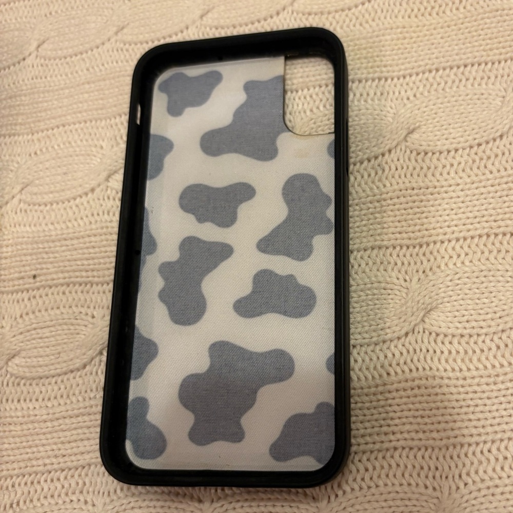 XS & X Moo Moo Case - Picture 5 of 8